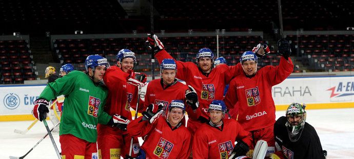 Čeští hokejisté na tréninku před odletem na MS do Švédska