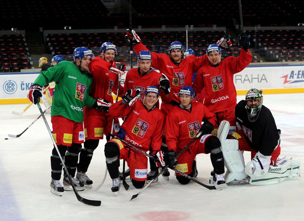 Čeští hokejisté na tréninku před odletem na MS do Švédska
