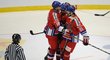 Čeští hokejisté se radují z jednoho z gólů do sítě Norska