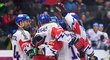 Čeští hokejisté se radují z gólu