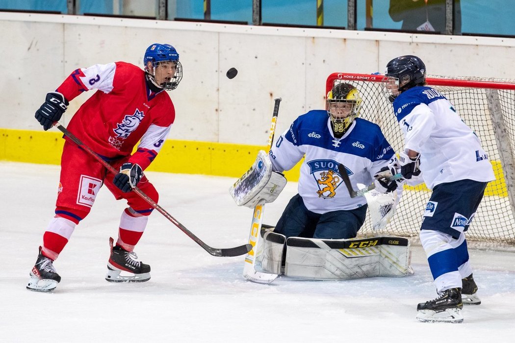 Česká osmnáctka na Hlinka Gretzky Cupu podlehla Finsku po nájezdech