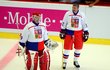 Richard Šmehlík (vlevo) s Dominikem Haškem se potkali jak v reprezentaci tak v Buffalu Richard Šmehlík (vlevo) s Dominikem Haškem se potkali jak v reprezentaci tak v Buffalu