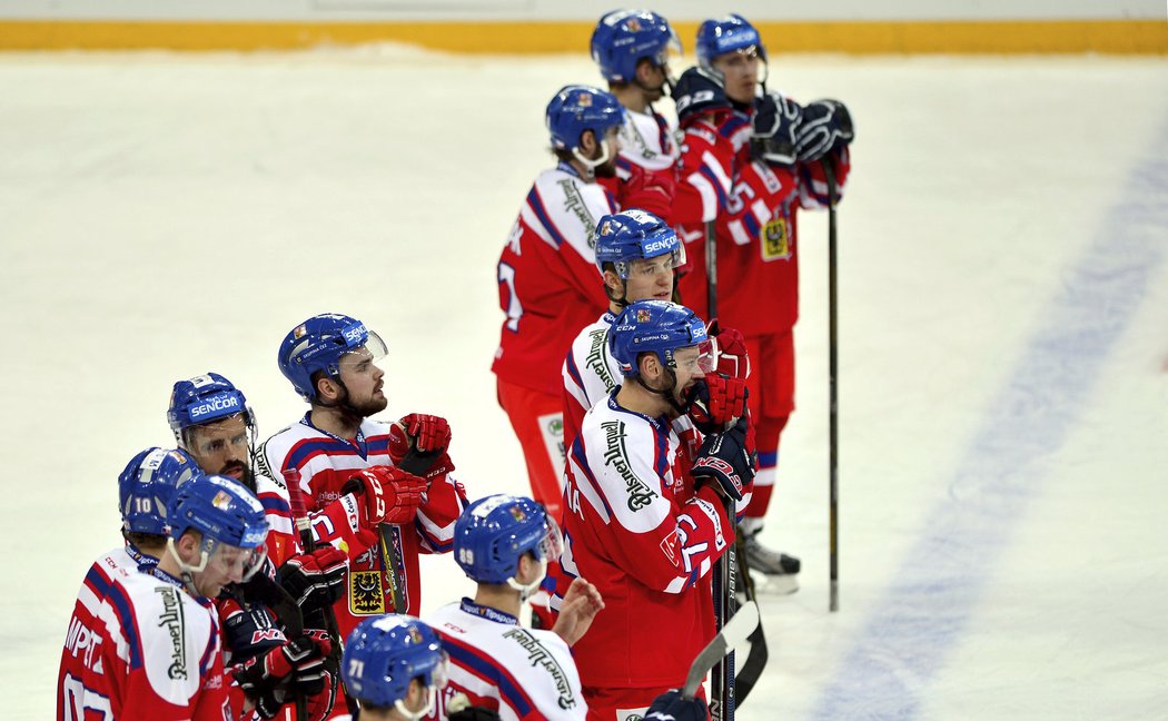 Čeští hokejisté byli po porážce s Ruskem zklamaní, ale předvedli dobré výkony