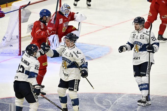 ONLINE: Finsko - Česko 3:0. Rulíkův tým prohrává, Stránský nešťastně odrazil puk do branky ONLINE: Finsko - Česko 3:0. Rulíkův tým prohrává, Stránský nešťastně odrazil puk do branky