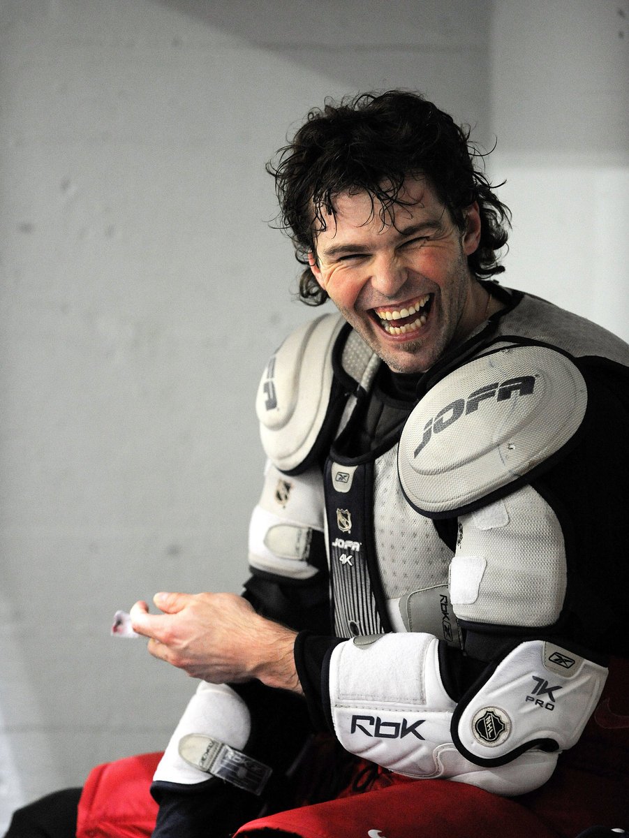 Jagr on the Flyers practice.