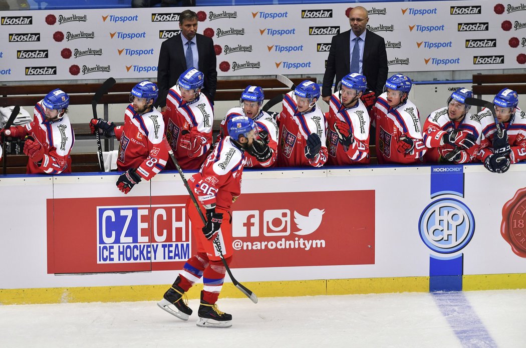 Richard Jarůšek se raduje z gólu do sítě Švédska