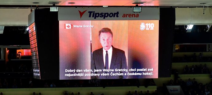 Wayne Gretzky se zjevil na kostce v pražské Tipsport arény