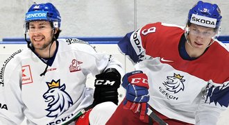 Sklenička a Klok v reprezentaci chybí z osobních důvodů. Je za tím KHL?