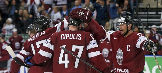 Hokejisté Lotyšska dokázali porazit favorizované Američany