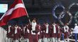 Hokejový gólman Arturs Irbe se zhostil role vlajkonoše Lotyšska na olympiádě v Turíně 2006