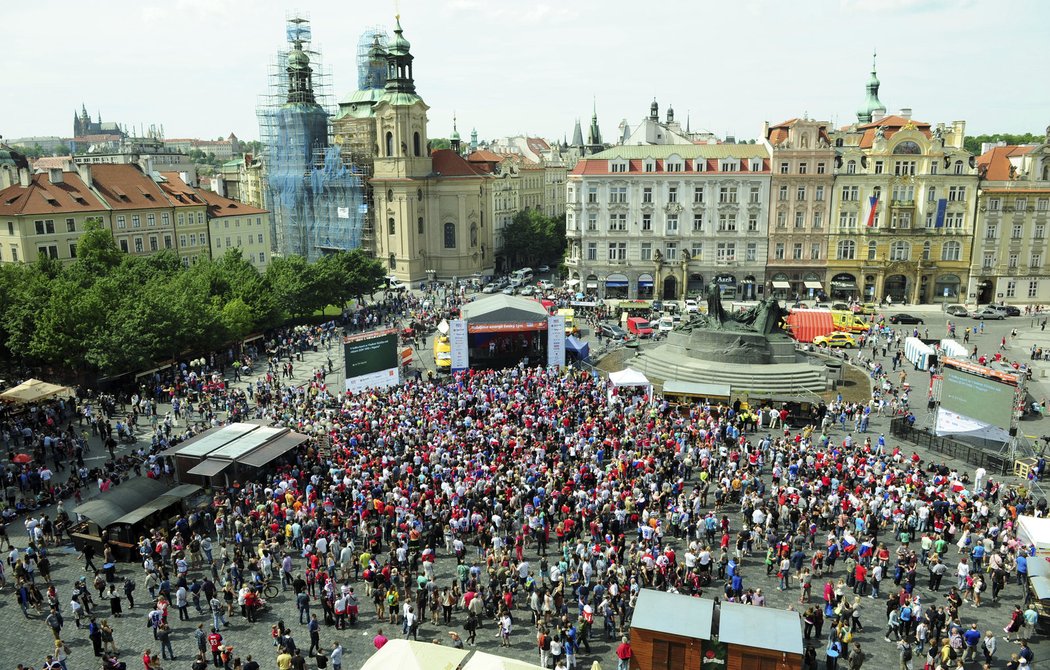 Vrátí se fanoušci na Staroměstské náměstí? V případě finále se s tím počítá!