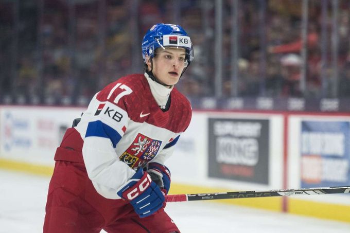 Dvacítka roztleská šampionát zápasem s Kanadou. Céčko dostal Sikora. Co je s Mrtkou? Dvacítka roztleská šampionát zápasem s Kanadou. Céčko dostal Sikora. Co je s Mrtkou?