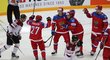 Rusové oslavují gól proti Lotyšsku