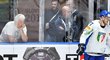 Trenér Miloš Říha sleduje předzápasové rozbruslení hokejistů Itálie