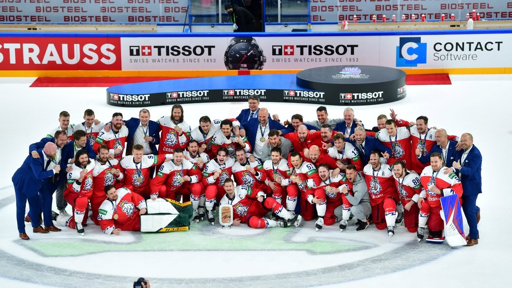 Výběr kouče Kariho Jalonena ukončil desetileté čekání českého hokeje na medaili