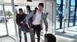 Zámořská posila české reprezentace Filip Chytil přichází na letiště