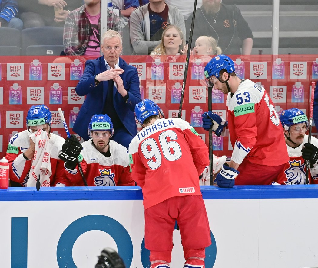 Trenér hokejové reprezentace Kari Jalonen končí se svým výběrem už ve čtvrtfinále