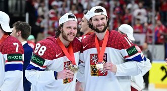 Skryté příběhy zlatého MS: Zacha není padouch. Špaček zvládl, co táta ne Skryté příběhy zlatého MS: Zacha není padouch. Špaček zvládl, co táta ne