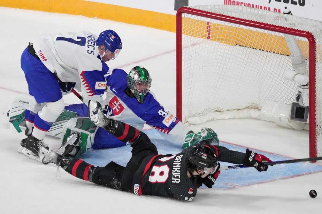 Slovenští mladíci trápili favorita z Kanady, ve čtvrtfinále padli až v prodloužení