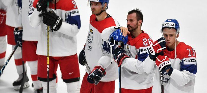 Zlatý sen z Bratislavy českým hokejistům skončil, nyní se musí soustředit na boj o bronz proti Rusku
