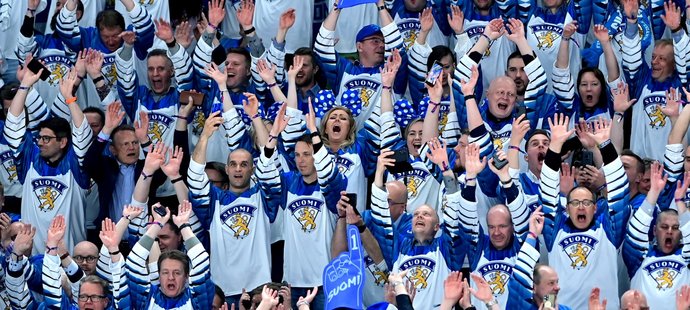 Finští fanoušci nedělají v Tampere nikterak bouřlivé prostředí