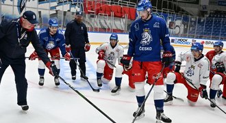 Startuje boj o MS! O NHL jasno až zítra. Červenka tuší, ale řeší to vedení