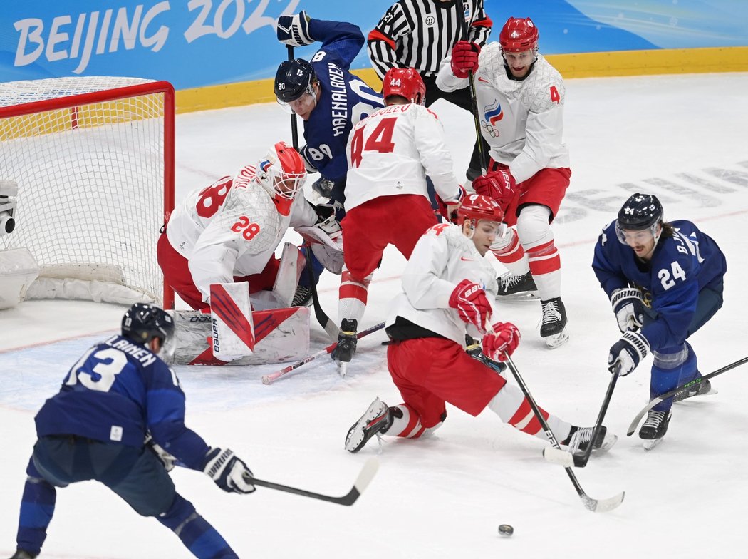 Na ZOH byli Rusové nešťastní z druhého místa. Teď by za takové umístění na akci pod záštitou IIHF asi dali cokoliv