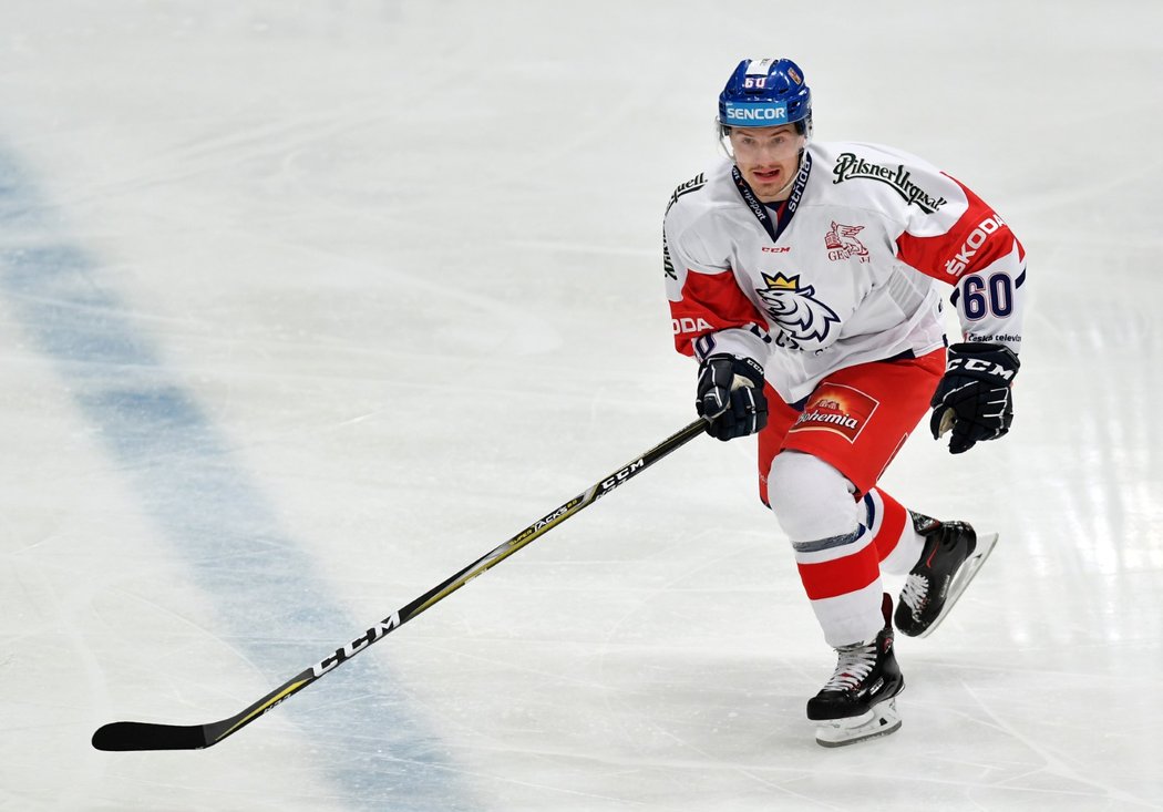 Rudolf Červený je vůbec prvním českým hokejistou, který se v ruské KHL dohodl na smlouvě po vypuknutí invaze na Ukrajinu