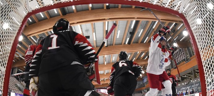České reprezentantky si v Calgary poradily už se třetím soupeřem