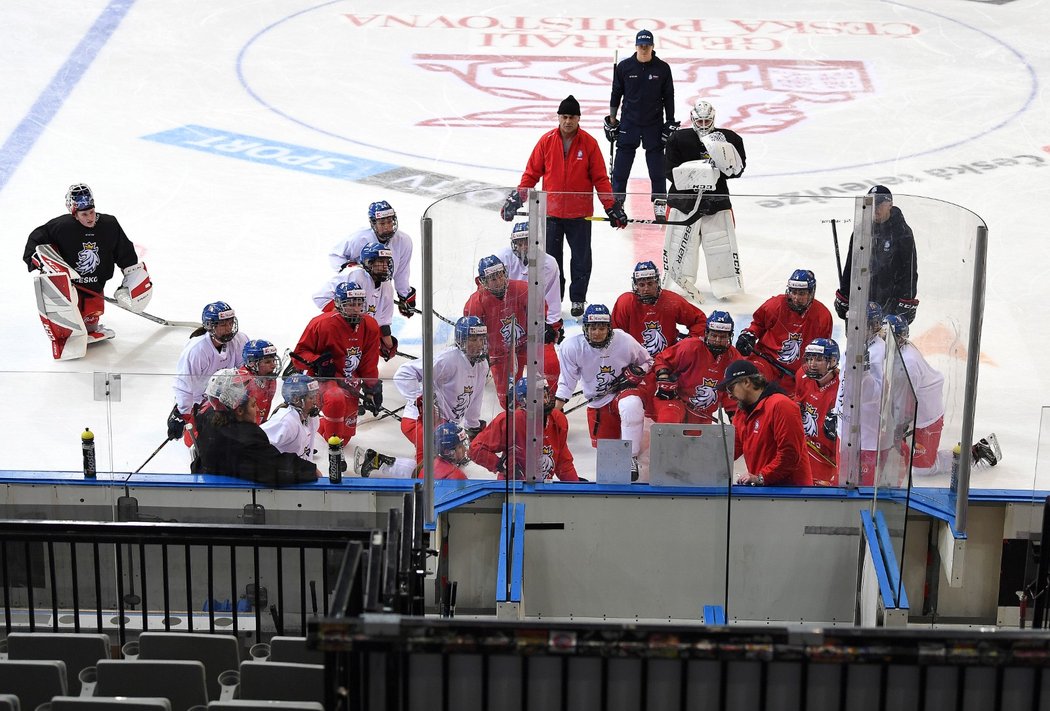 Česká reprezentace žen ve středu společně trénovala v pražské O2 areně