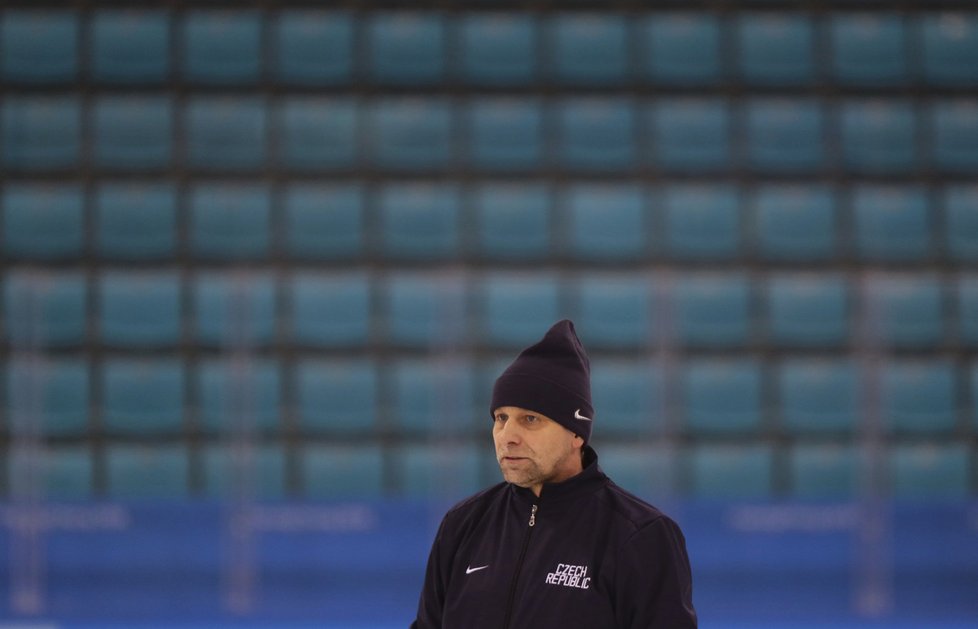 Kouč českého hokejového týmu Josef Jandač na olympiádě v Koreji