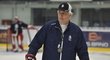Kouč reprezentace Miloš Říha chce případné posily z NHL nejprve vyzkoušet