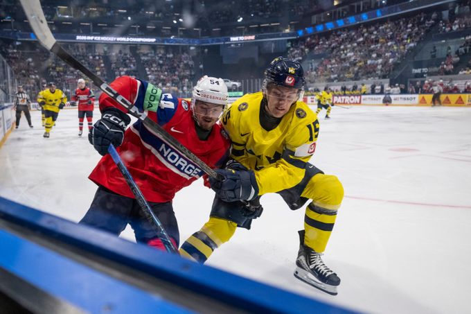 ONLINE: Rakousko proti Německu, Norsko - Švédsko 2:2. Kanonáda Švýcarů, další ztráta USA ONLINE: Rakousko proti Německu, Norsko - Švédsko 2:2. Kanonáda Švýcarů, další ztráta USA