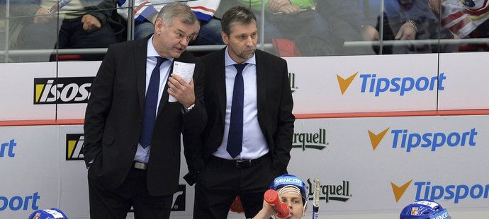 Vladimír Vůjtek zatím pozval 21 hokejistů