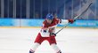 Kapitánka ženské hokejové reprezentace Alena Mills pálí během utkání na olympiádě v Pekingu
