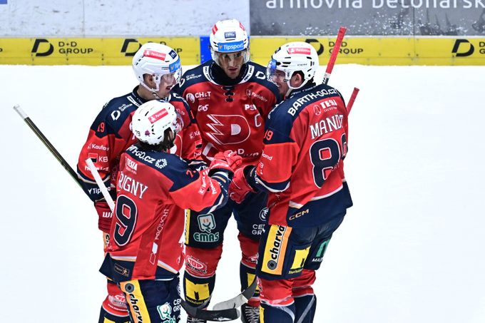 Pardubice porazily Plzeň, rekordní výhra Třince. Kladno padlo po nájezdech, slaví Kometa Pardubice porazily Plzeň, rekordní výhra Třince. Kladno padlo po nájezdech, slaví Kometa