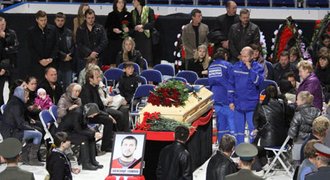 Rusové uctili památku posledního mrtvého, Galimova už pohřbili