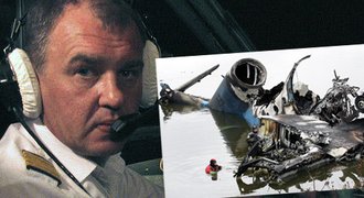 Ruský tisk o příčině nehody: Pilot neuvolnil ruční brzdu
