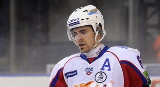 Hokejový útočník Rolinek jde v KHL na dva roky do Ufy