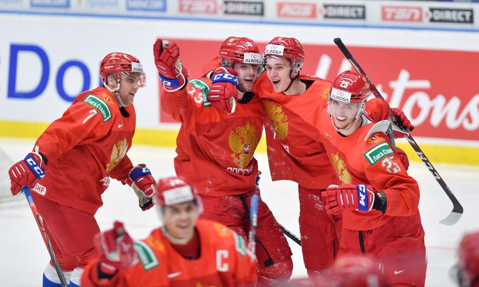 Rusové se vidí na MS v hokeji 2027. Doplatit na to může Ukrajina a hrozí bojkot Rusové se vidí na MS v hokeji 2027. Doplatit na to může Ukrajina a hrozí bojkot