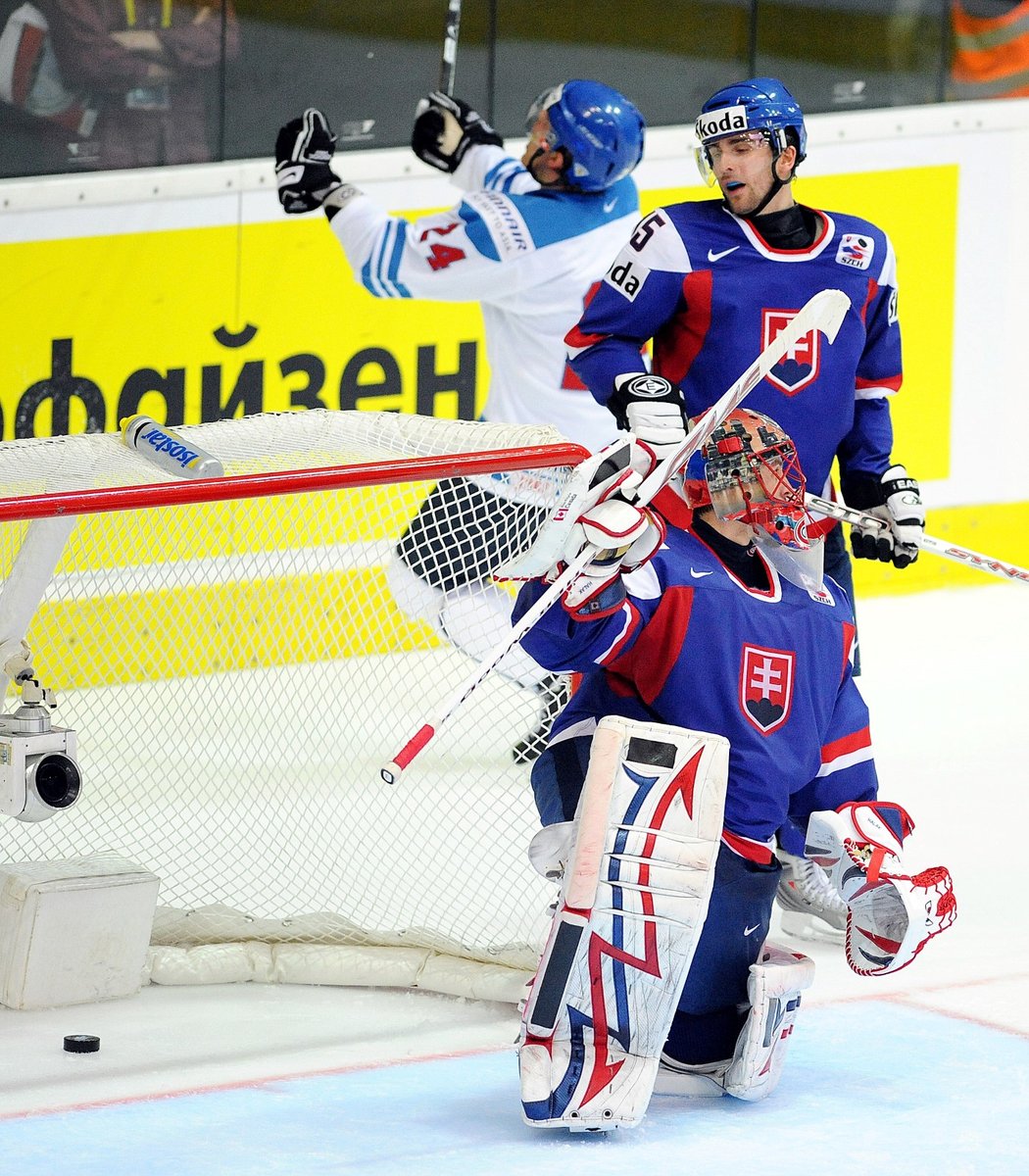 Finský reprezentant Sami Kapanen oslavuje gól do sítě Slovenska na MS 2009