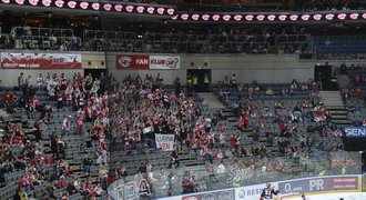 Slavia potřebuje podporu: láká na Olomouc za dvacku