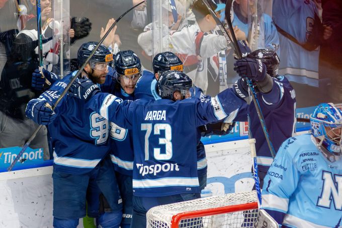 Slovan v české extralize? Byla by to katastrofa pro hokej na Slovensku, tvrdí insider Slovan v české extralize? Byla by to katastrofa pro hokej na Slovensku, tvrdí insider