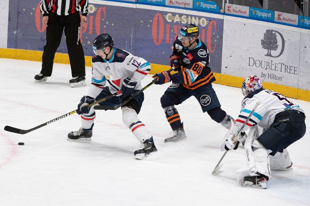 Slovenská hokejová liga byla kvůli obavám z šíření koronaviru předčasně ukončena.