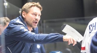 Országh: Slovenský hokej je jako tlačítkový mobil! Co ho naučil Vůjtek?