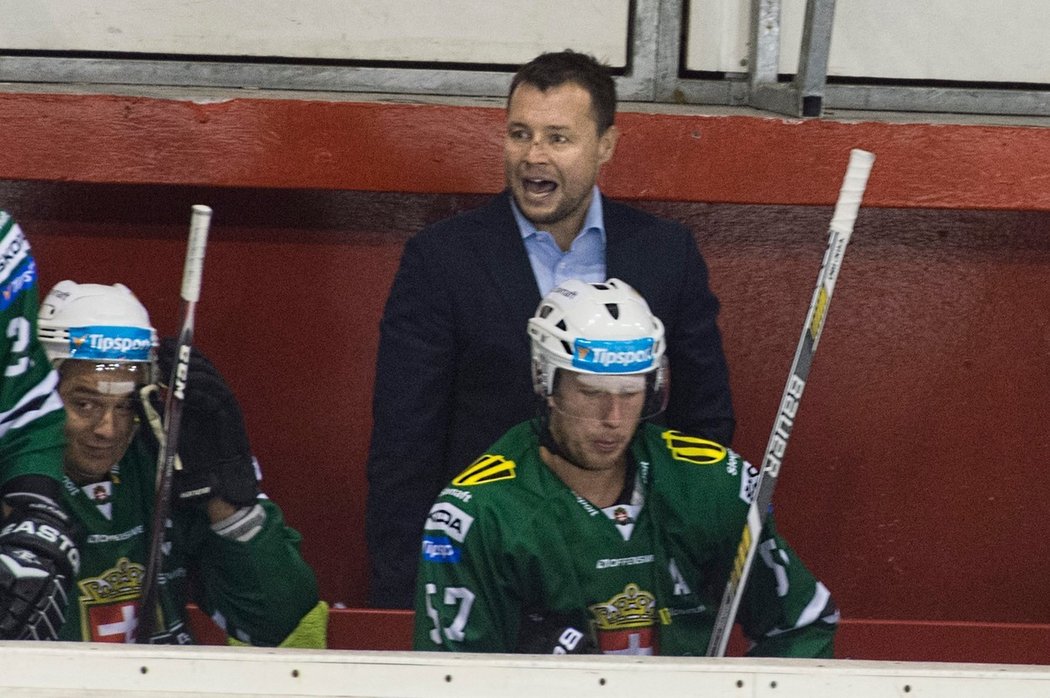 Martin Stloukal má za sebou angažmá na Slovensku i v Rakousku, teď se dostal do povědomí kvůli uniklé nahrávce z kabiny dorostenců Techniky Brno