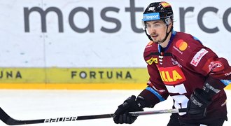 Tomášek o Spartě, zlomeném kotníku a nabídkách: Nebýt válka, jsem v KHL