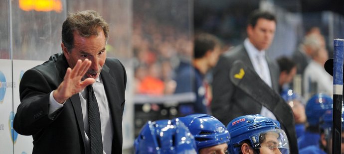 Kouč Tortorella na střídačce Rangers