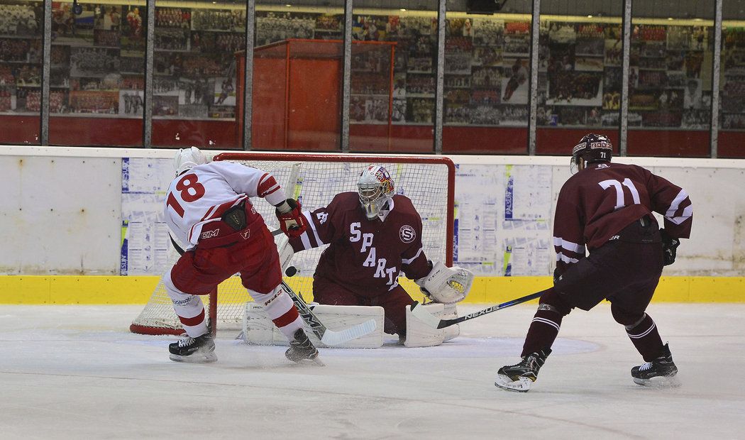 Hokejisté Sparty se střetli v přípravě v derby s prvoligovou Slavii