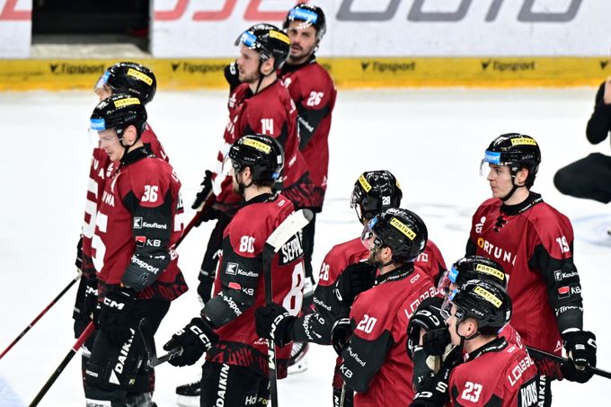 ONLINE: Sparta přišla o první místo, Liberec vyzrál na Jágra. Plzeň - Pardubice 1:2 ONLINE: Sparta přišla o první místo, Liberec vyzrál na Jágra. Plzeň - Pardubice 1:2